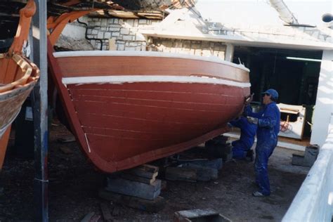 REPARATION DE BATEAUX EN BOIS SUR CASSIS Construction De Bateaux En