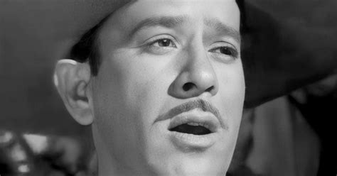 Nueva serie entrará en la intimidad del ídolo mexicano Pedro Infante ELLA