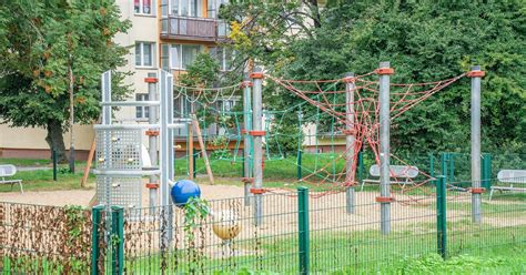 Place zabaw w Łodzi wyrastają jak grzyby po deszczu Kolejne są w