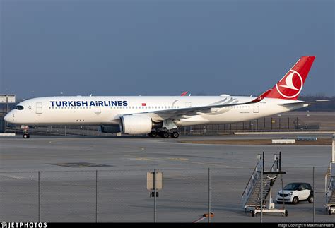 Tc Lgf Airbus A Turkish Airlines Maximilian Haertl Jetphotos