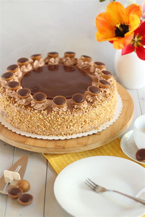 Mega leckere Toffifee Torte mit viel Karamell Nüssen und Schokolade