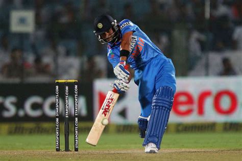 Virat Kohli Batting Style Images | Cricketer Pics