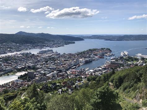 Fløibanen Funicular and its Hiking Trails: The Best Way to See Bergen