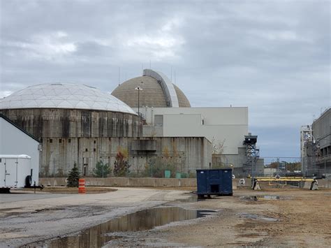 Seabrook Nuclear Power Plant- Seabrook, New Hampshire [OC] : r ...