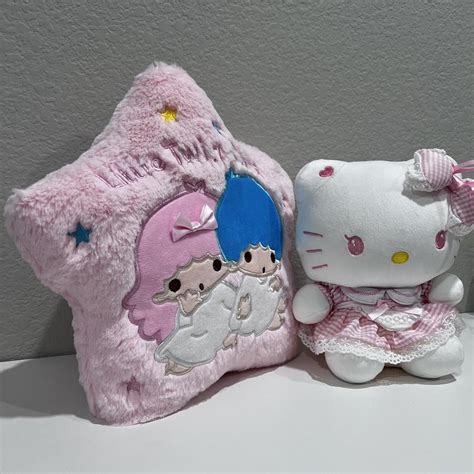 Sanrio Bundle Hello Kitty Plush & Twin Stars... - Depop