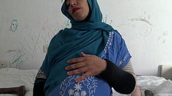 femme cocu arabe algérienne chaude vivant en France XVIDEOS