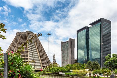 Garden and modern skyscrapers buildings downtown panorama, Rio De ...