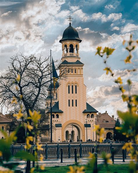 Catedrala Ncoron Rii Din Alba Iulia Descoper Obiectivul Turistic