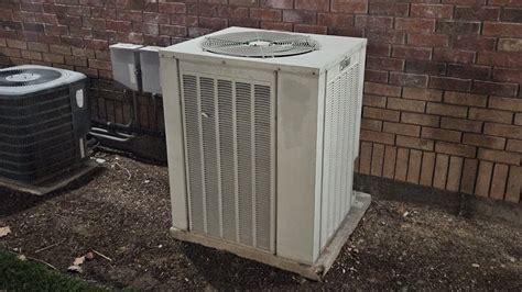 Ton American Standard B Air Conditioner Running Youtube