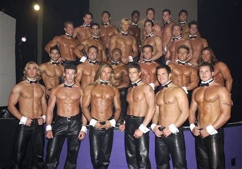 Chippendales Mann Kommt Und Spritzt R Ckwarts Beim Party Telegraph