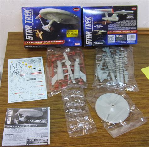 Fordo S Models Polar Lights Round 2 Uss Enterprise Space Seed Edition Review And Build