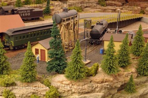 HO scenery for model trains - Dan's - Model railroad layouts plansModel railroad layouts plans