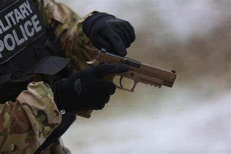 sig p320 army