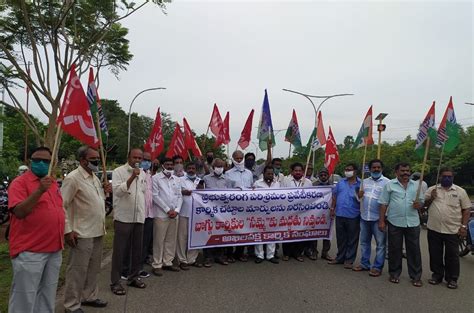 Workers Hit The Street Against Privatisation Of Railways Dilution Of