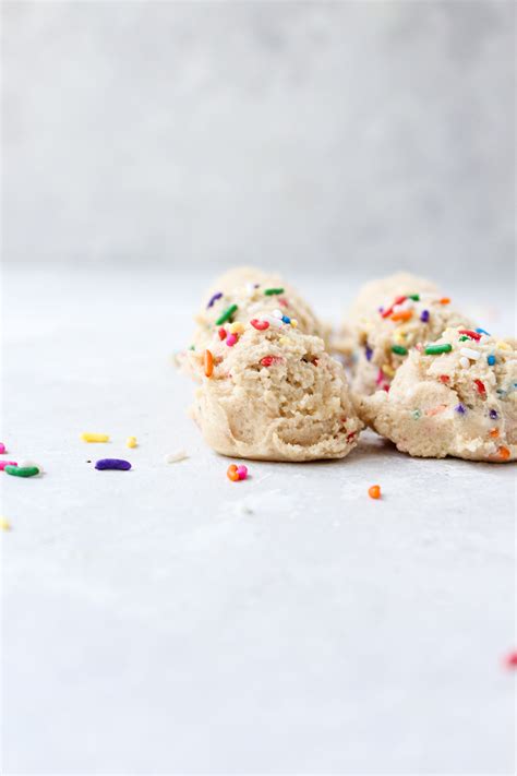 Edible Funfetti Cookie Dough - Sweets by Elise