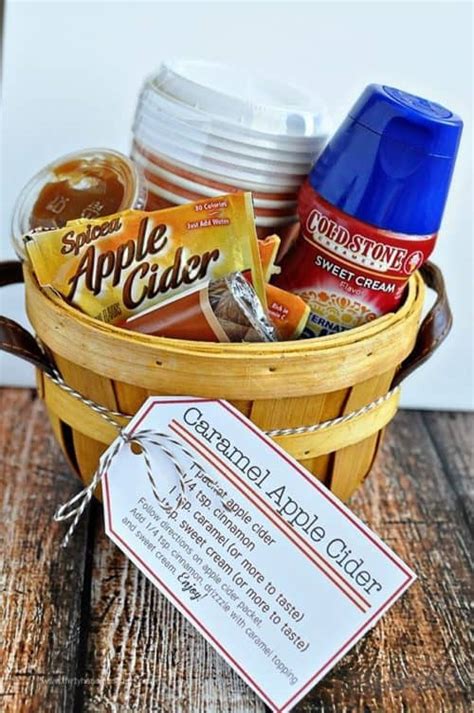 10 DIY Thanksgiving Teacher Gifts That Will Make Them Smile