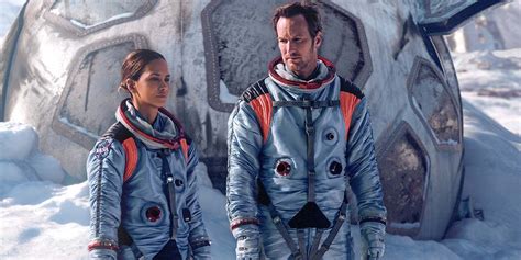 Moonfall Trailer Reveals The Moon Is Fake In New Disaster Movie