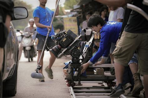 Teknik Camera Movement Sinematografi Pas Untuk Pemula