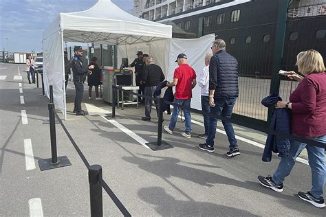 La Autoridad Portuaria De Ceuta Refuerza Seguridad En El Muelle Espa A