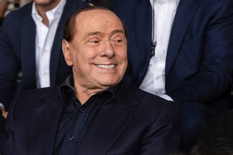 Silvio Berlusconi In Terapia Intensiva Le Condizioni Dell Ex Premier