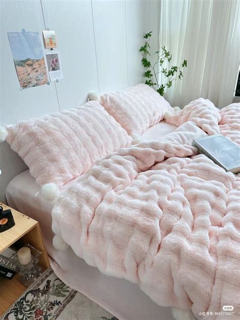 Pingl Par Pink Sur Pink Room Ideas Id Es De Lit Styles De