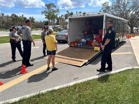 Cops Show Hurricane Ian Whos Boss Search Rescue Rebuild Covered By