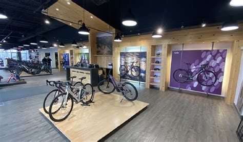 Giant West Island opens in Pointe-Claire,QC | Giant Bicycles Canada