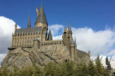 Hogwarts in History: The Neo-Medieval Vision of Harry Potter | An ... 