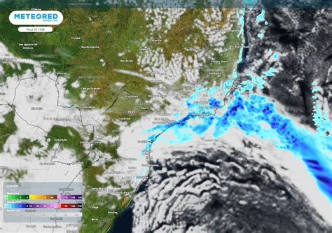 Frente Fria Causa Muita Chuva No Litoral De SP E Do RJ