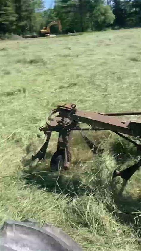 Tedding Hay With John Deere 40 And Ford 2000 Firstcut Youtube