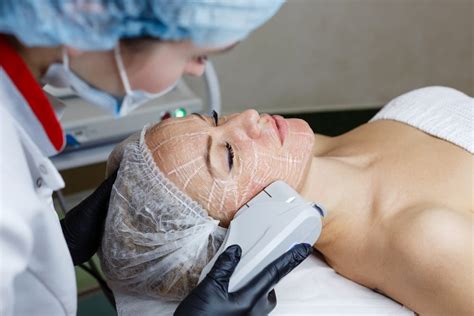 HIFU Facelift Non Surgical Book Online At VIVO Body Studio