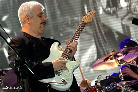 Pino Daniele Anni Dalla Sua Scomparsa Il Ricordo Della Compagna