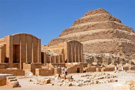 Book Your Cairo Day Tour At Giza Pyramids Sakkara And Memphis