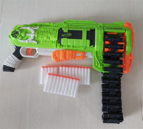 Nerf Zombie Ripchain Combat Blaster With Glow In The Dark Darts Toys