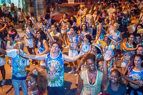 Festa Popular Dos Blocos Carnavalescos A Nova Democracia