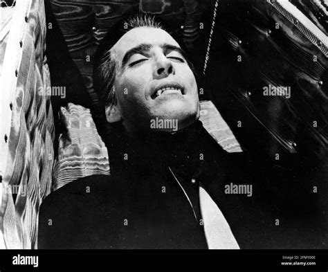 Dracula 1958 lee Black and White Stock Photos & Images - Alamy