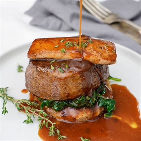 Extravagant Beef Tournedos Recipe (Tournedos Rossini) | Couple in the ...