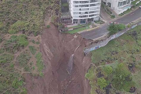 Edificio evacuado por socavón en Reñaca enfrenta grave riesgo de