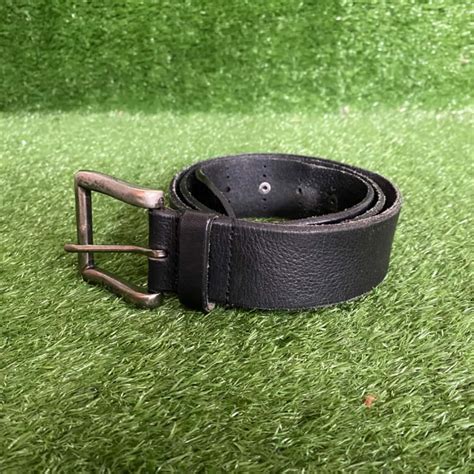 Levi’s Black/Silver Studded-Detail Leather Belt Size 36(s)