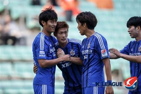 K리그 울산 제주 꺾고 10경기 무승 마감포항은 성남 잡고 3위 비상 종합 네이트 스포츠