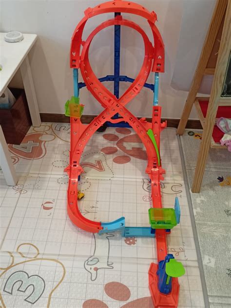 Hot Wheels Action Vertical Jump Track Set Hobbies Toys Toys Games On Carousell
