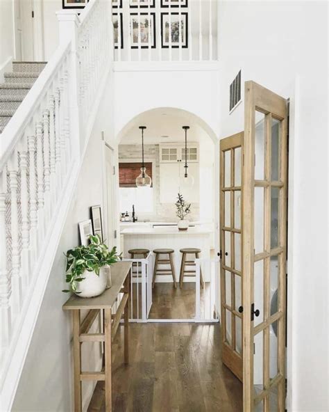 25 Small Entryway Flooring Ideas To Welcome Your Guests