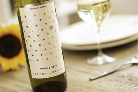 Serena Cordero Pinot Grigio 2022 Naked Wines