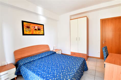 Fotogallery Apartment Three Rooms 2 Rooms 2 Bathrooms Sea Front