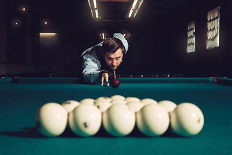 How-To Guide of Billiards Trick Shots - CueCultureMedia