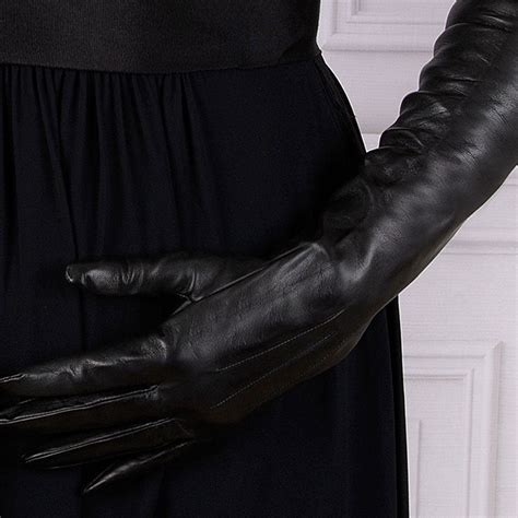 How To Wear Long Leather Gloves Dents