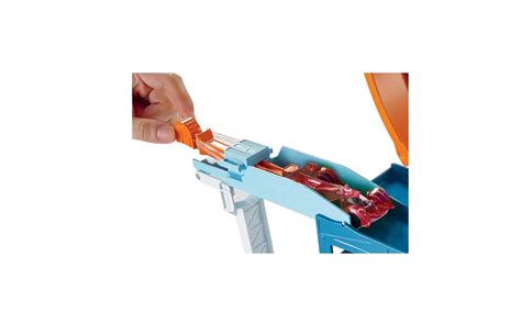 Hot Wheels Pista Caminhão Manobra Radical Stunt Go Universo Hot