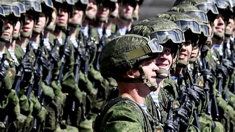 Guerre en Ukraine les déserteurs de l armée russe éligibles au statut