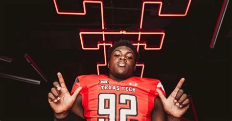 Versatile East Texas D Lineman Braylon Rigsby Commits To Texas Tech