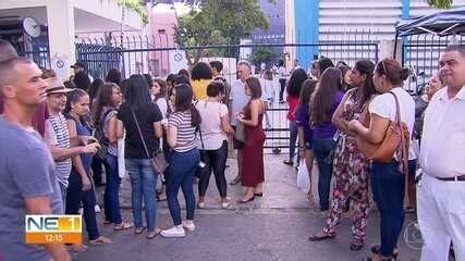 Vídeo Estudantes fazem provas do Sistema Seriado de Avaliação da UPE